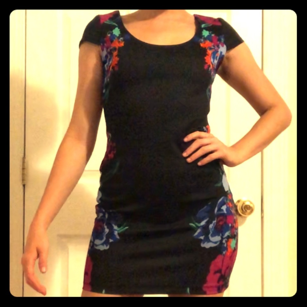 Black floral Bodycon Cocktail Dress